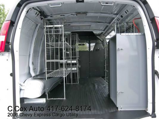 2006 Chevrolet Express 750i 4dr Sdn