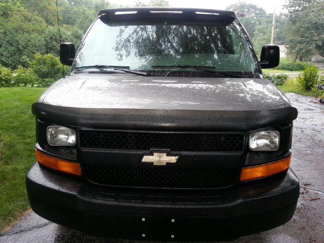 2006 Chevrolet Express Coupe 4D
