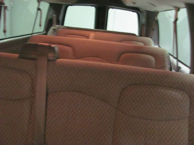 2006 Chevrolet Express Ls/5.3l/3rd ROW