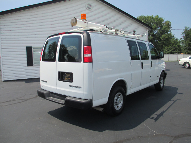 2006 Chevrolet Express Coupe 4D