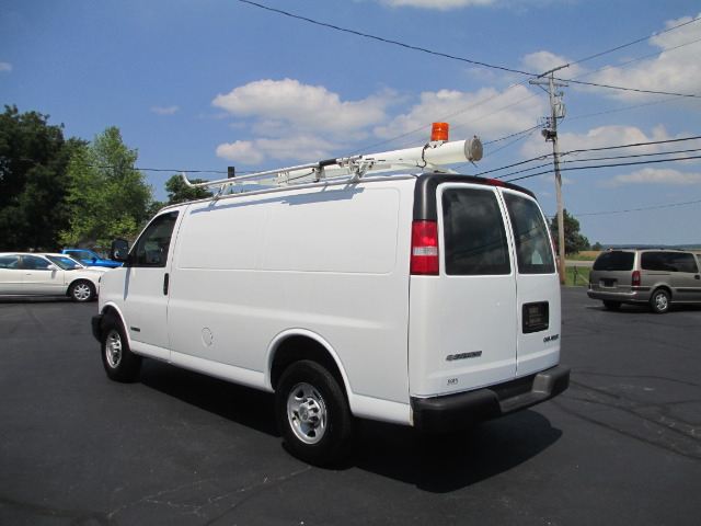 2006 Chevrolet Express Coupe 4D
