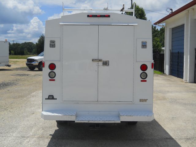 2006 Chevrolet Express 4dr Sdn Touring Signature RWD Sedan