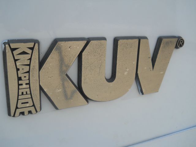 2006 Chevrolet Express 4dr Sdn Touring Signature RWD Sedan