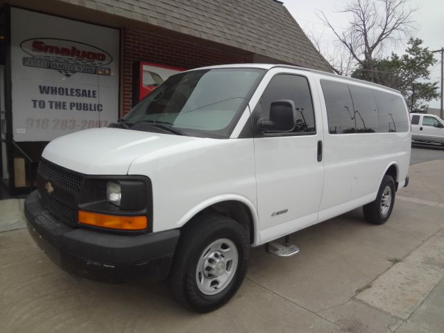 2006 Chevrolet Express Limited Sport Utility 4D