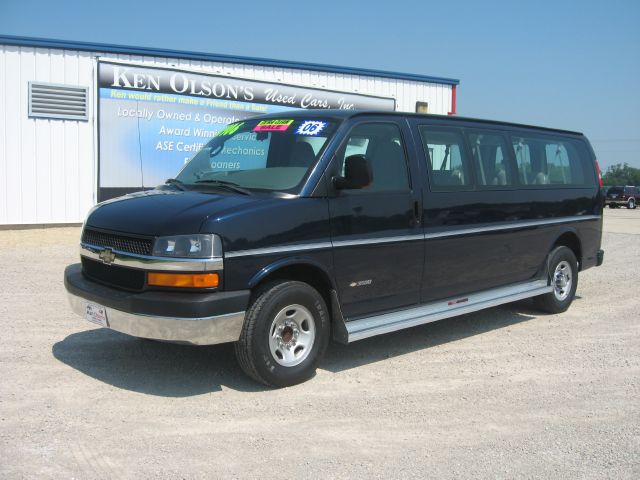 2006 Chevrolet Express Ls/5.3l/3rd ROW