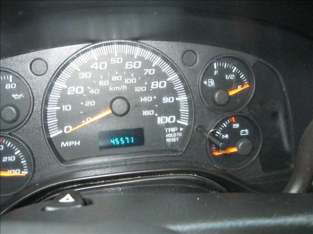 2006 Chevrolet Express Base