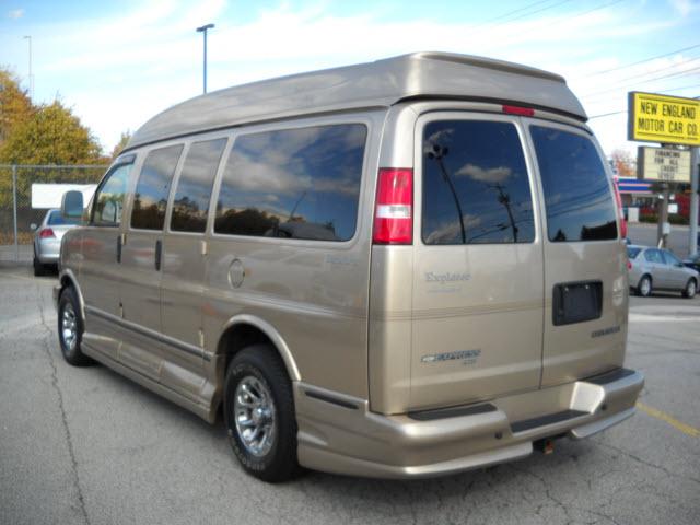 2006 Chevrolet Express Z71- 4X4