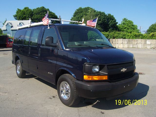 2006 Chevrolet Express Coupe 4D