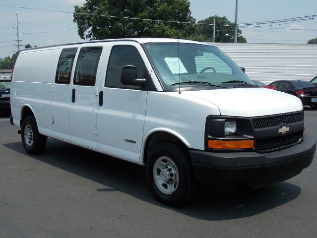 2006 Chevrolet Express REG WB