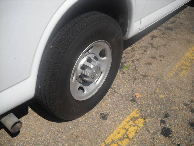 2006 Chevrolet Express LS 4X4