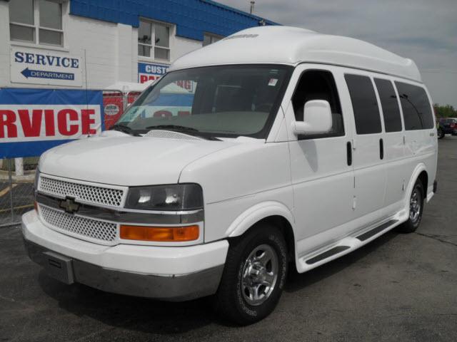 2006 Chevrolet Express Unknown