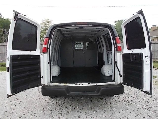 2006 Chevrolet Express CE 1.8