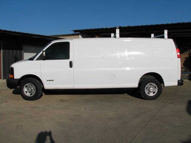 2006 Chevrolet Express Base