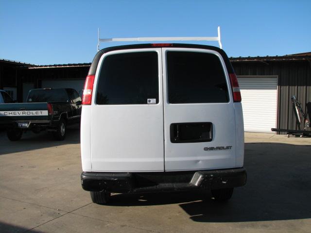 2006 Chevrolet Express Base