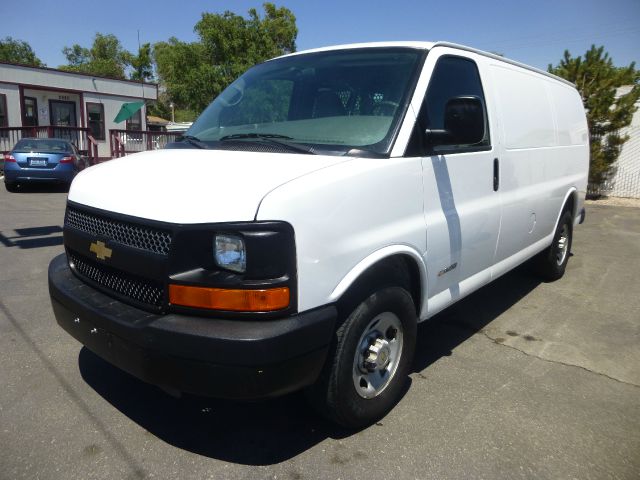 2006 Chevrolet Express Coupe 4D