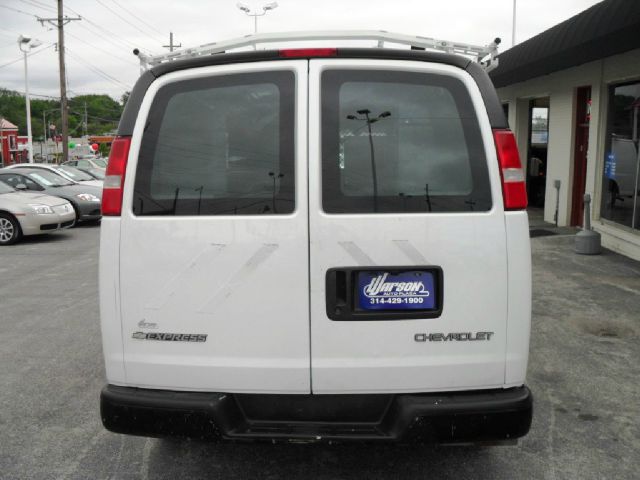 2006 Chevrolet Express Coupe 4D