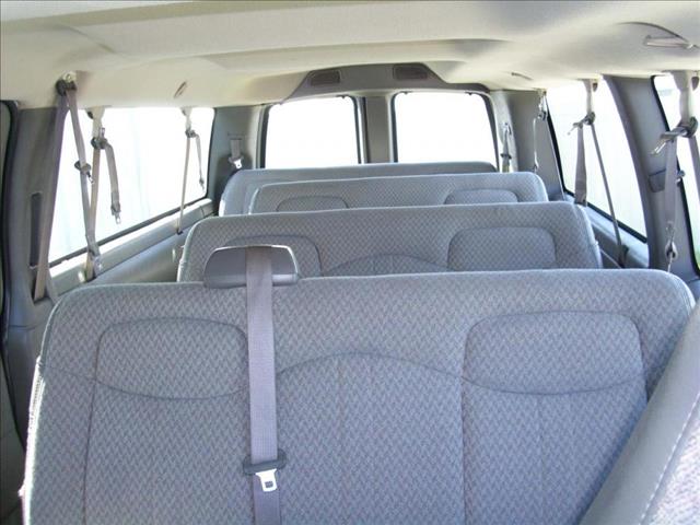 2006 Chevrolet Express Unknown
