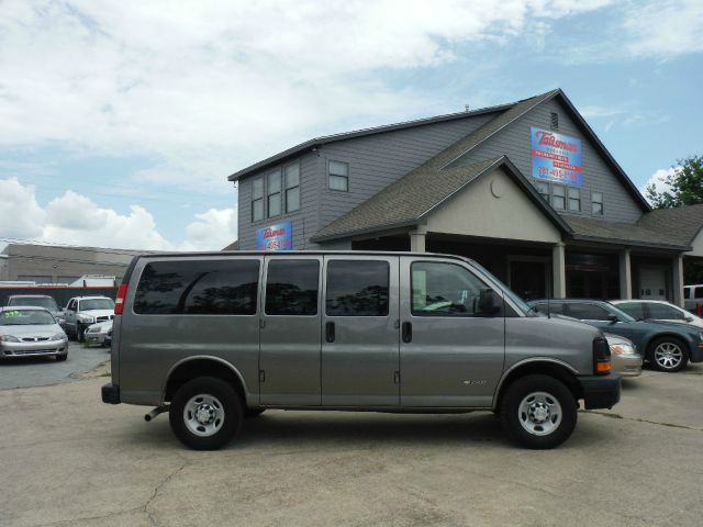 2006 Chevrolet Express Coupe 4D