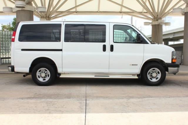 2006 Chevrolet Express Unknown