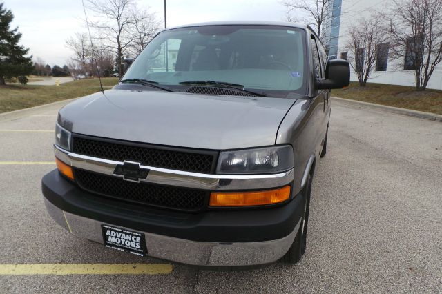 2006 Chevrolet Express Water Truck