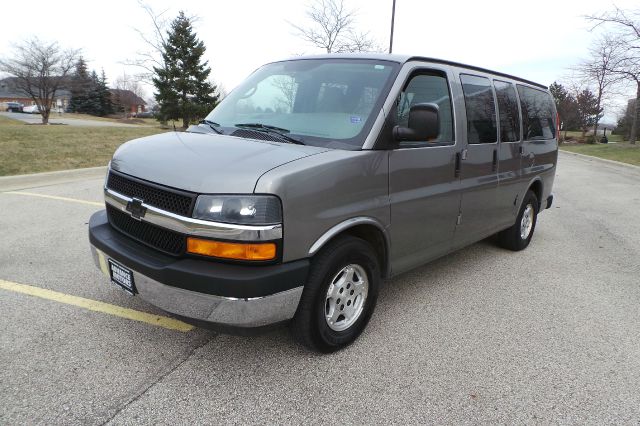 2006 Chevrolet Express Water Truck