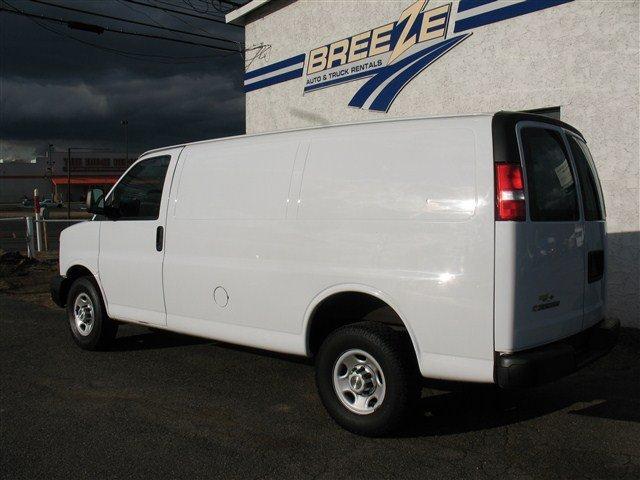 2007 Chevrolet Express Unknown