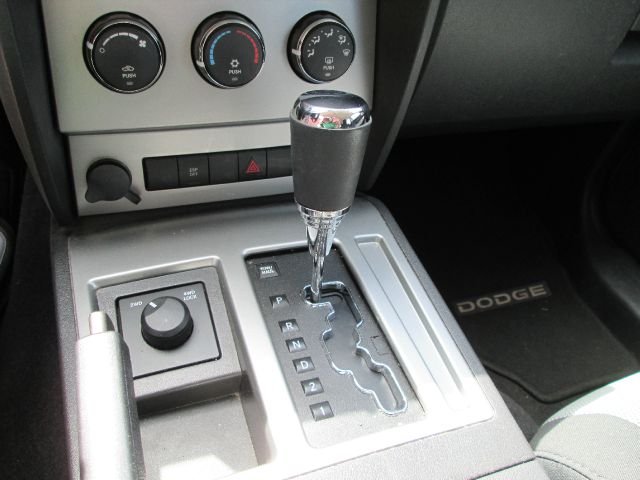 2007 Chevrolet Express CE 1.8