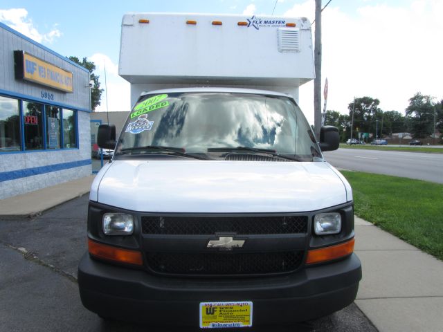 2007 Chevrolet Express Quad Cab Long Bed 2W