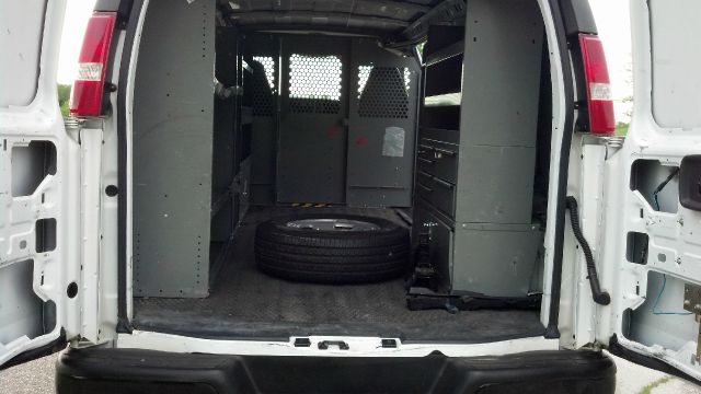 2007 Chevrolet Express Silverado Tmc Coyote