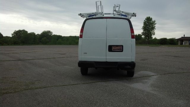 2007 Chevrolet Express Silverado Tmc Coyote