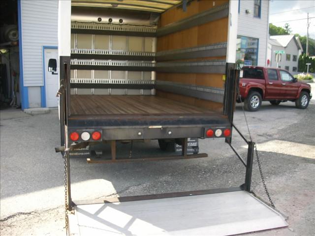 2007 Chevrolet Express Base