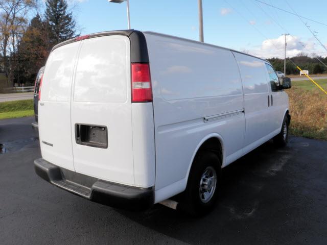 2007 Chevrolet Express Unknown