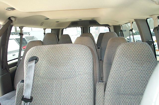 2007 Chevrolet Express 4dr Sdn LWB Sedan