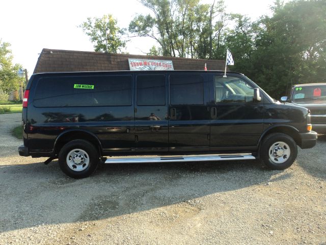 2007 Chevrolet Express 4dr Sdn LWB Sedan