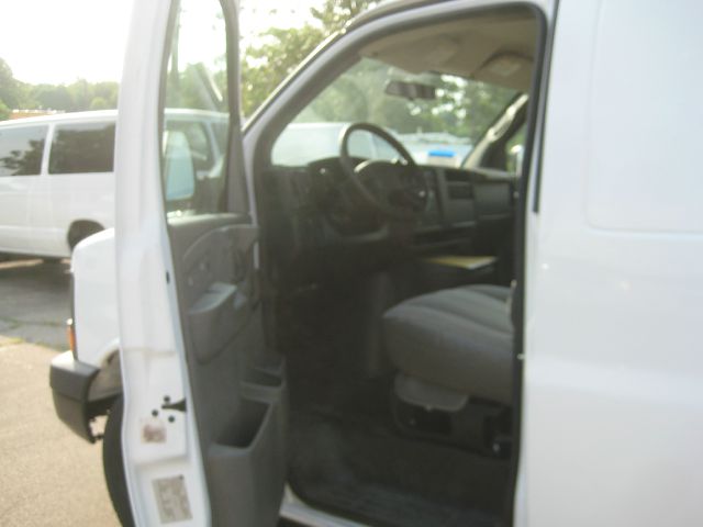 2007 Chevrolet Express Coupe 4D