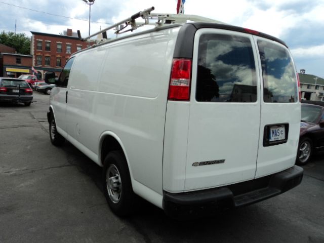 2007 Chevrolet Express Coupe 4D