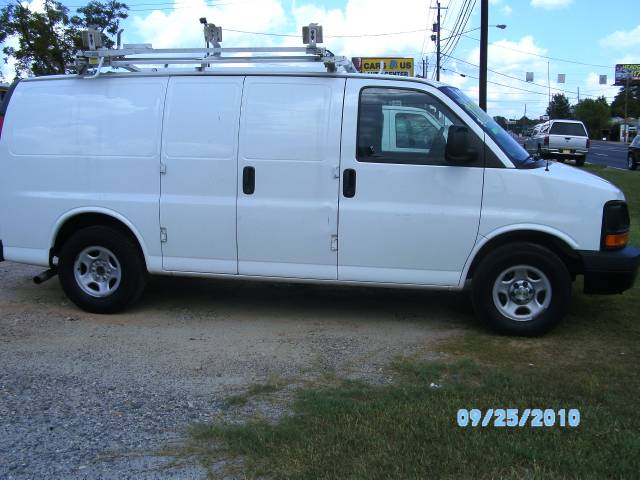 2007 Chevrolet Express Base