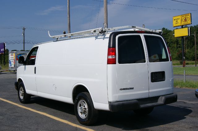 2007 Chevrolet Express Limited 4WD One Owner Leather