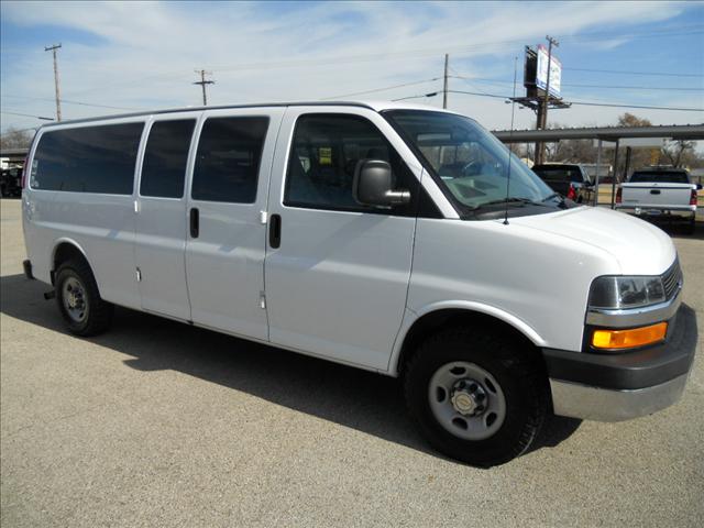 2007 Chevrolet Express Base