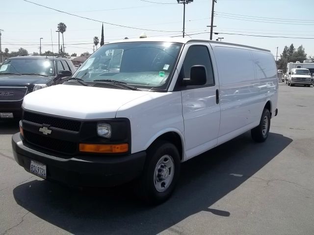 2007 Chevrolet Express Limited 4WD One Owner Leather