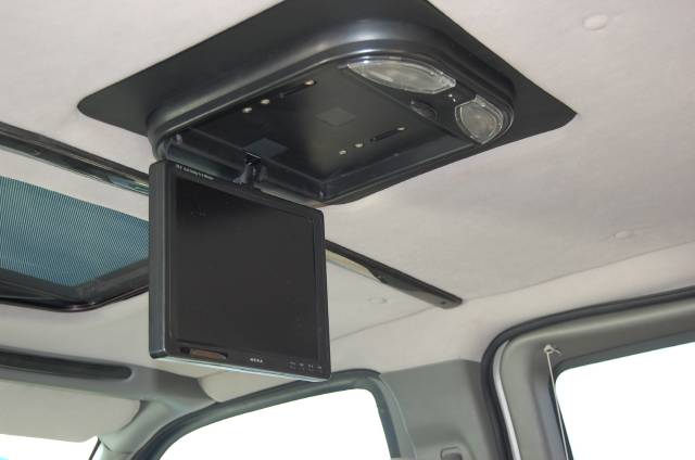 2007 Chevrolet Express LE w/CD MP3