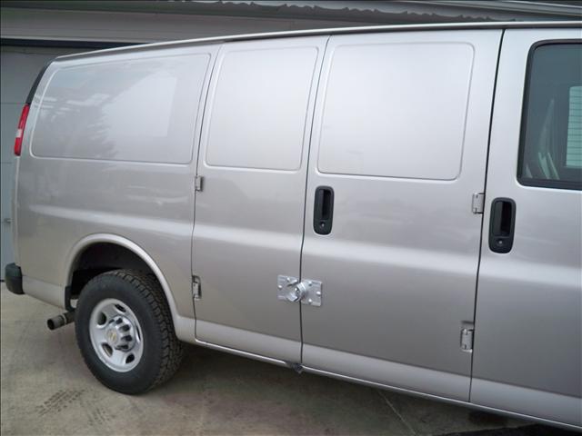 2007 Chevrolet Express Series II - 1SC