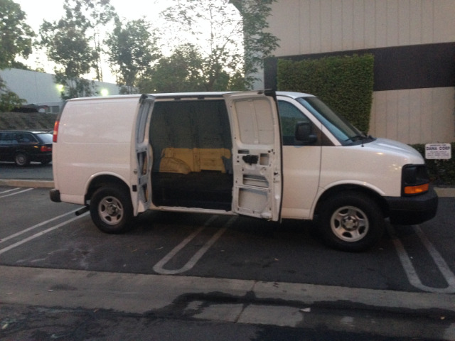 2007 Chevrolet Express 750i 4dr Sdn