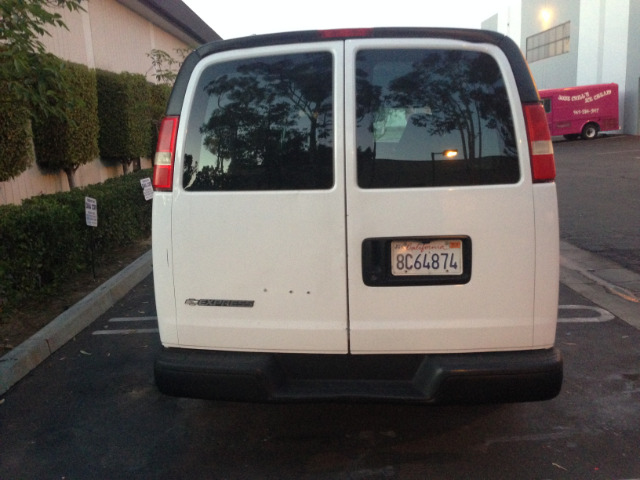 2007 Chevrolet Express 750i 4dr Sdn