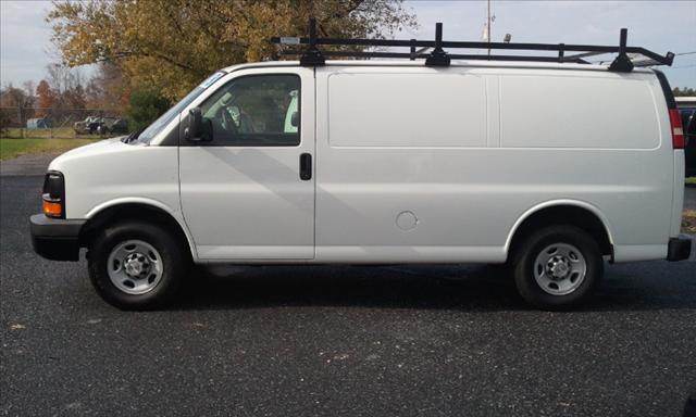 2008 Chevrolet Express Base