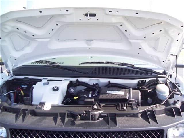 2008 Chevrolet Express Premier I4 2WD