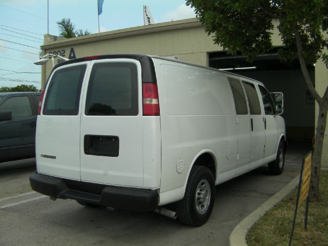 2008 Chevrolet Express 460 L