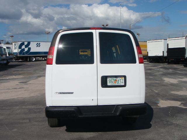 2008 Chevrolet Express Unknown
