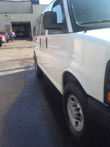 2008 Chevrolet Express Coupe 4D