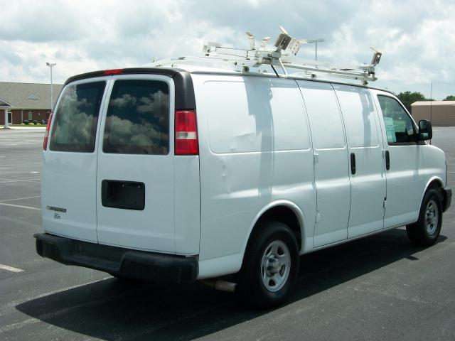2008 Chevrolet Express Unknown